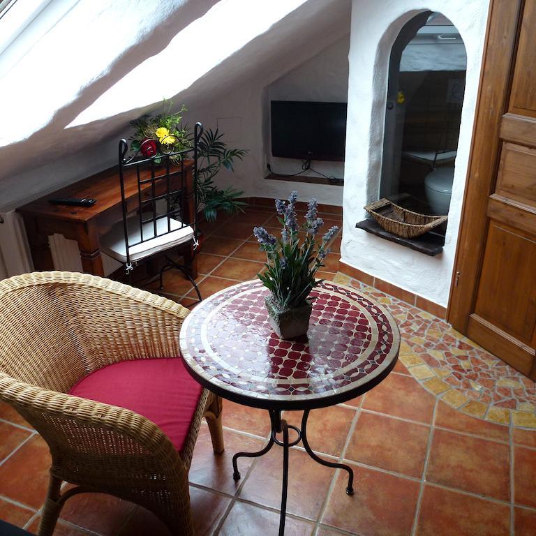 Apartmenthaus Casa Palma Buehl  Phòng bức ảnh