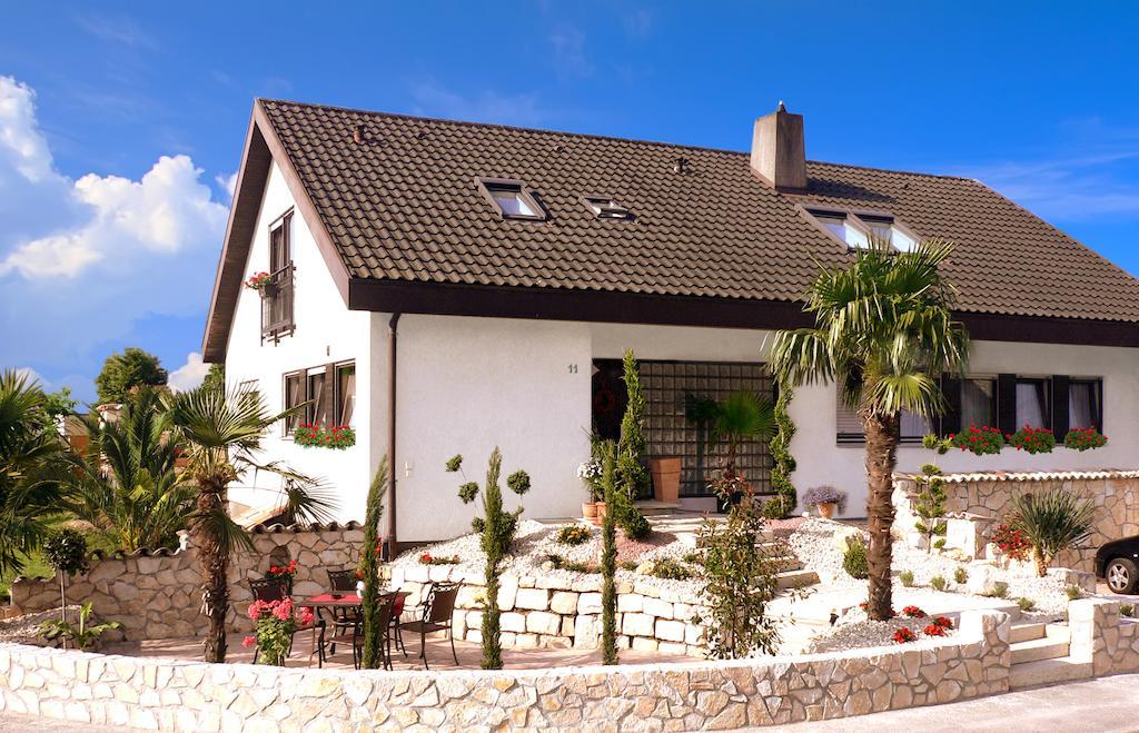Apartmenthaus Casa Palma Buehl  Ngoại thất bức ảnh